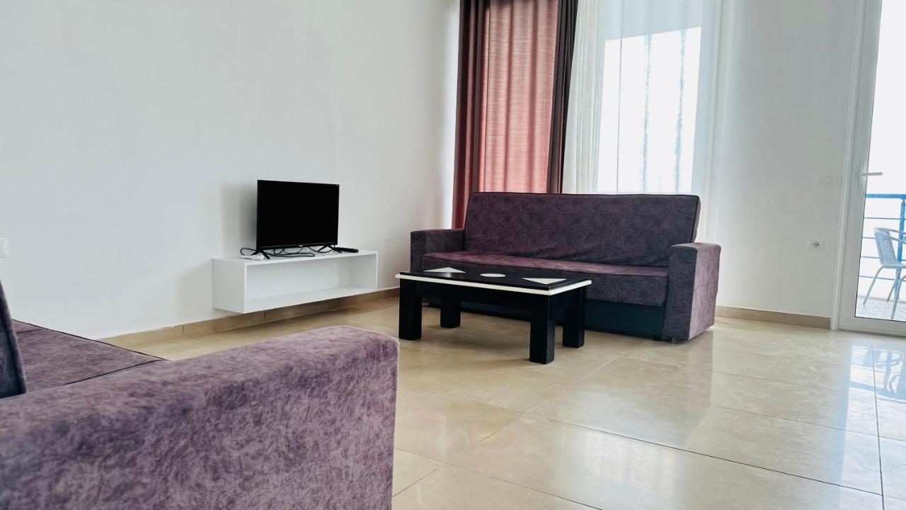 Jico Travel - Villa Colombo Vlorë エクステリア 写真