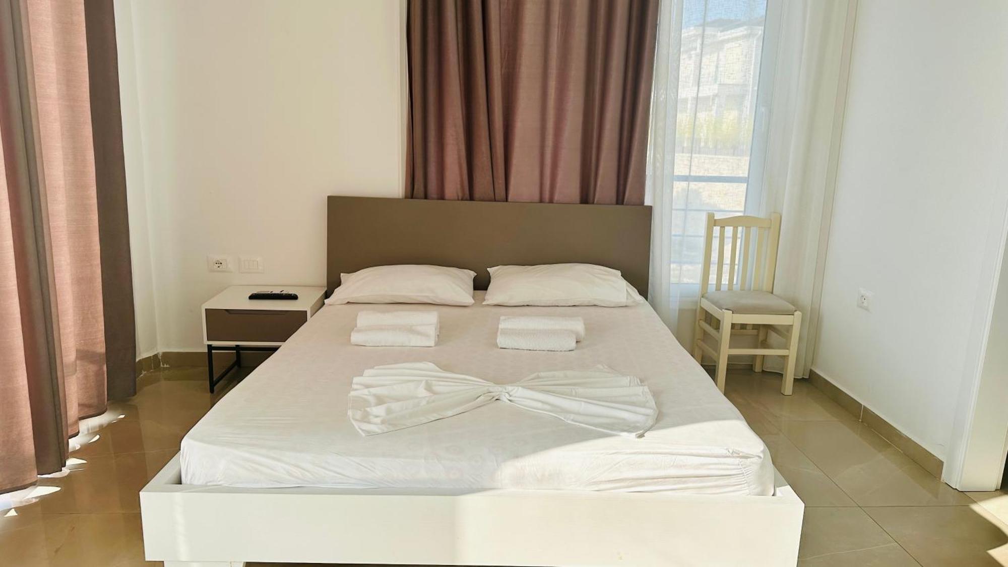 Jico Travel - Villa Colombo Vlorë エクステリア 写真