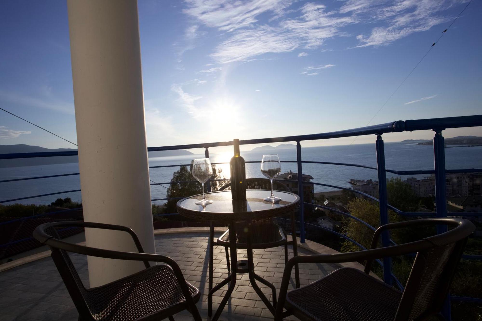 Jico Travel - Villa Colombo Vlorë 部屋 写真
