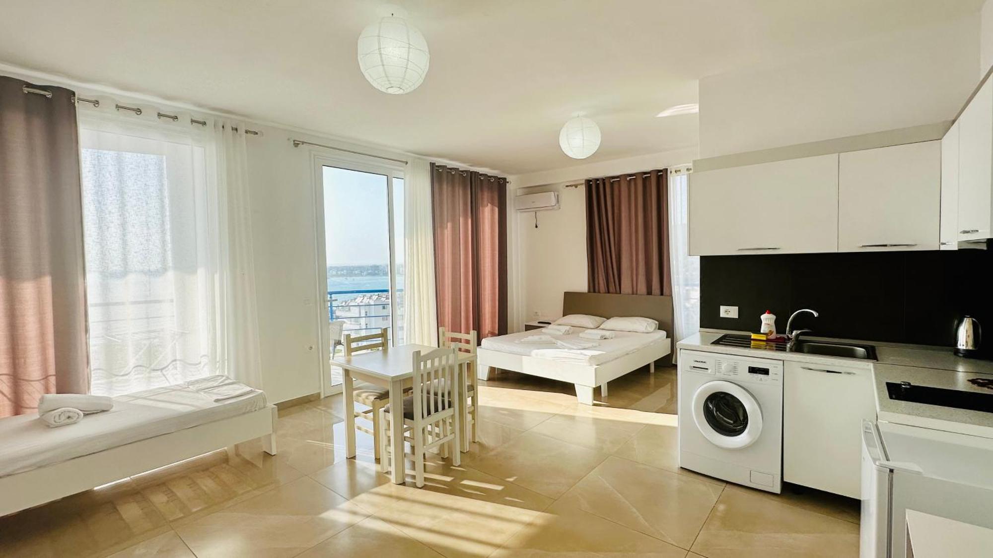 Jico Travel - Villa Colombo Vlorë 部屋 写真