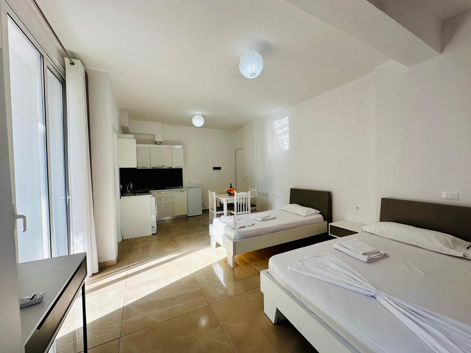 Jico Travel - Villa Colombo Vlorë 部屋 写真