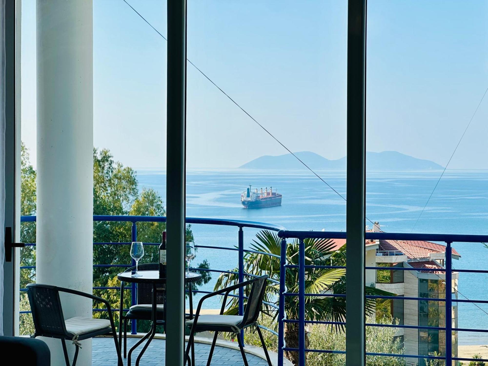 Jico Travel - Villa Colombo Vlorë エクステリア 写真