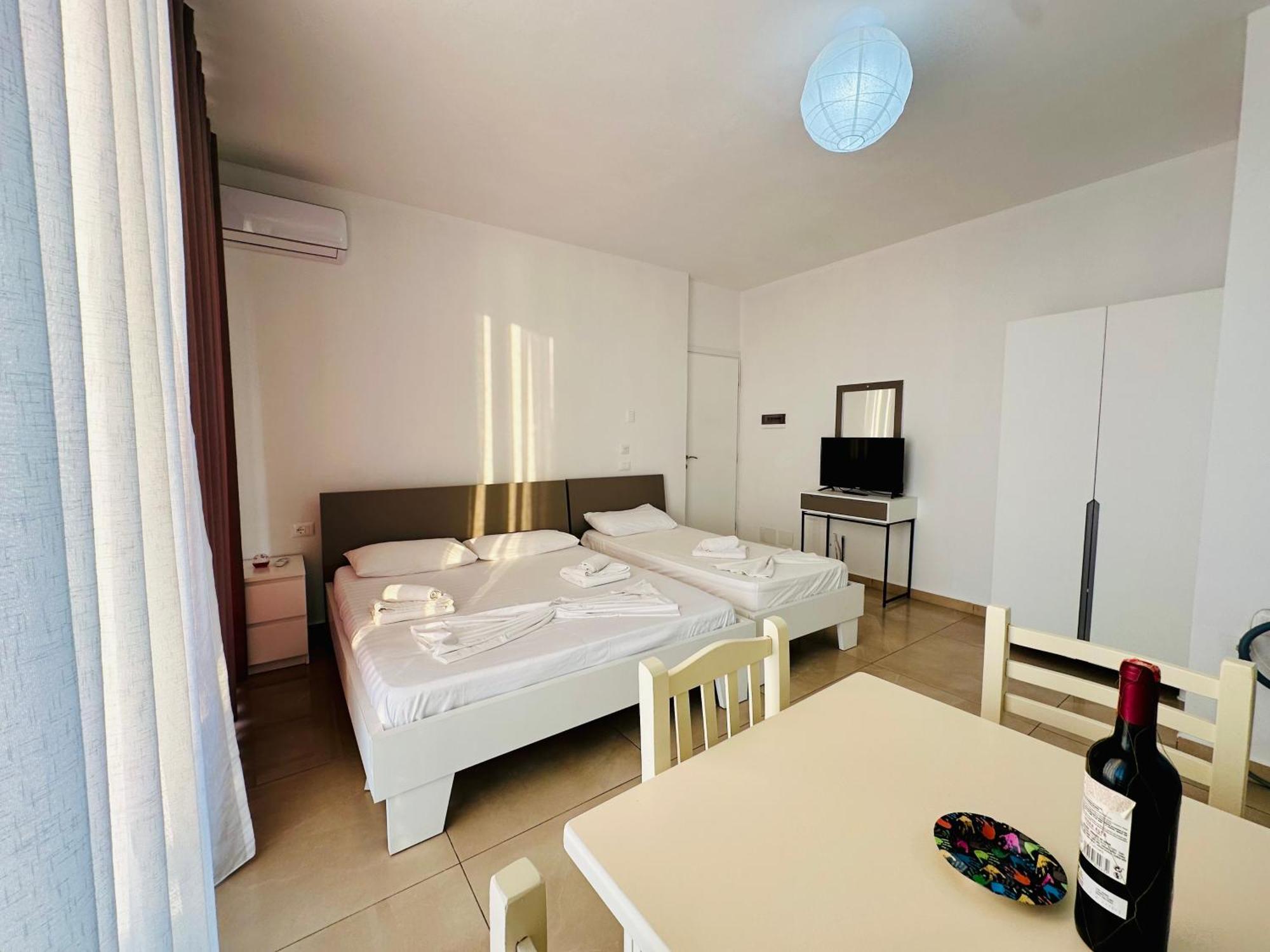 Jico Travel - Villa Colombo Vlorë 部屋 写真